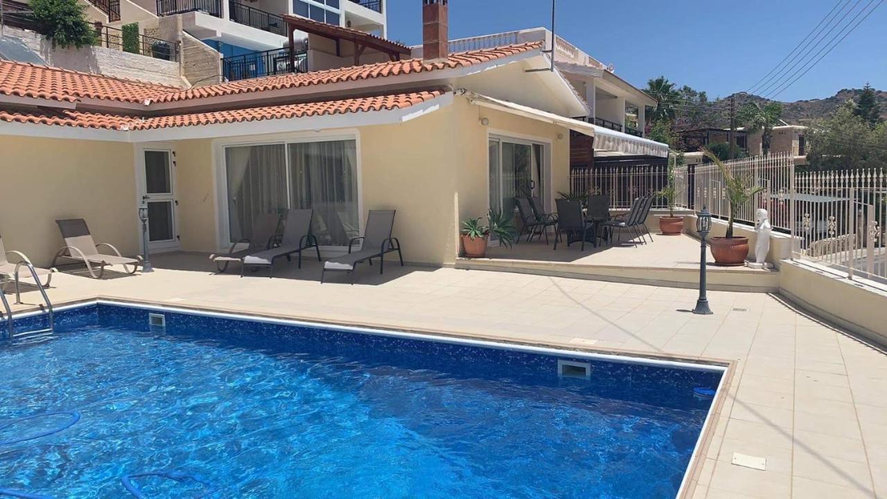 Peyia Palm Villa Пафос Екстер'єр фото
