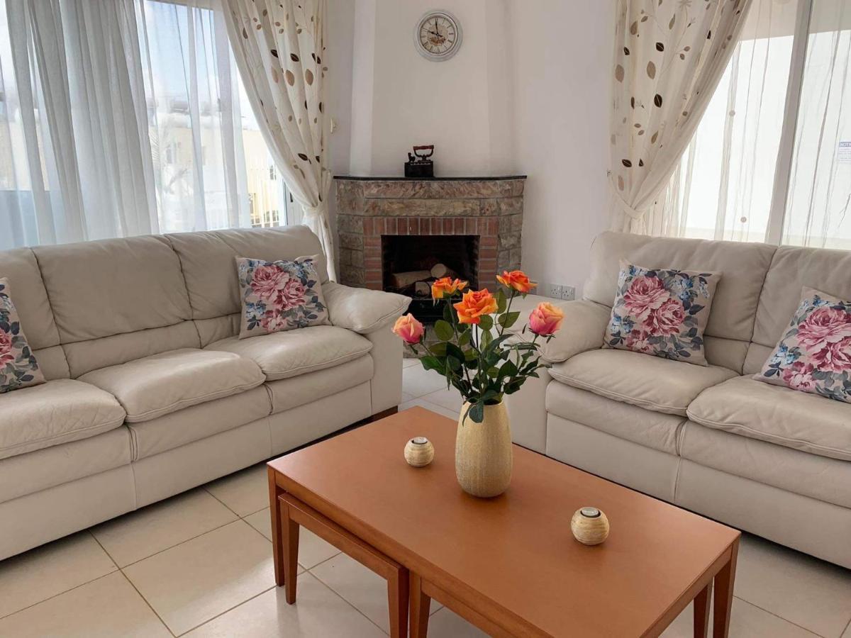 Peyia Palm Villa Пафос Екстер'єр фото